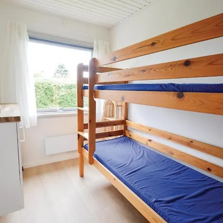 Four-bedroom Holiday In Karrebaksminde Vakantiehuis Karrebæksminde