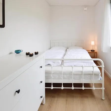 Four-bedroom Holiday In Karrebaksminde Vakantiehuis *
